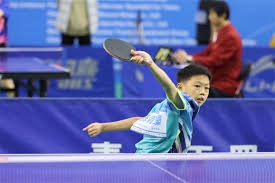 坎贝尔：我的速度不比范德芬慢，高速情况下我还能灵活移动