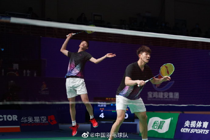 赫罗纳显然 赫罗纳显然