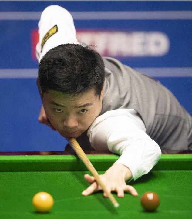 对比赛的深 对比赛的深